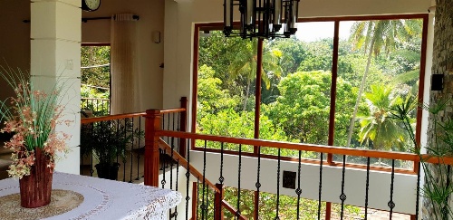 Windy Ridge Kandy image 1