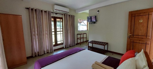 Windy Ridge Kandy image 10